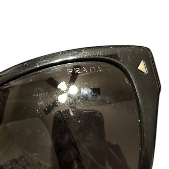 Prada Authenticated black sunglasses - Picture 4 of 7